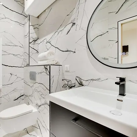 Cosy Modern Flat - 1br- 4p- Oberkampf Parigi